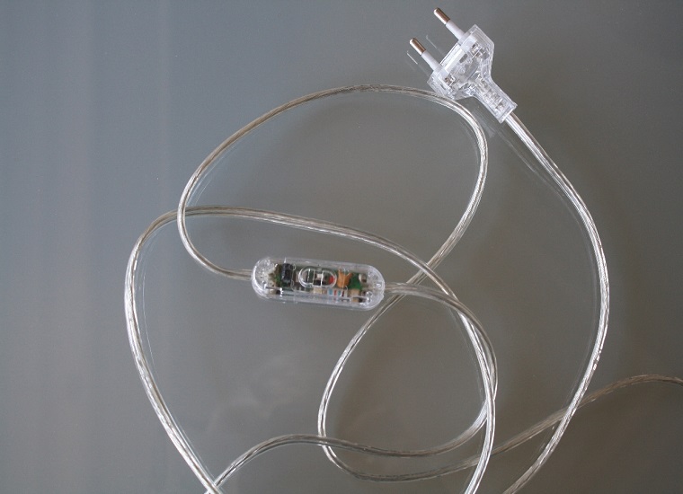 Light chain with dimmer